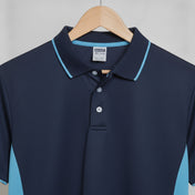 Marineblau