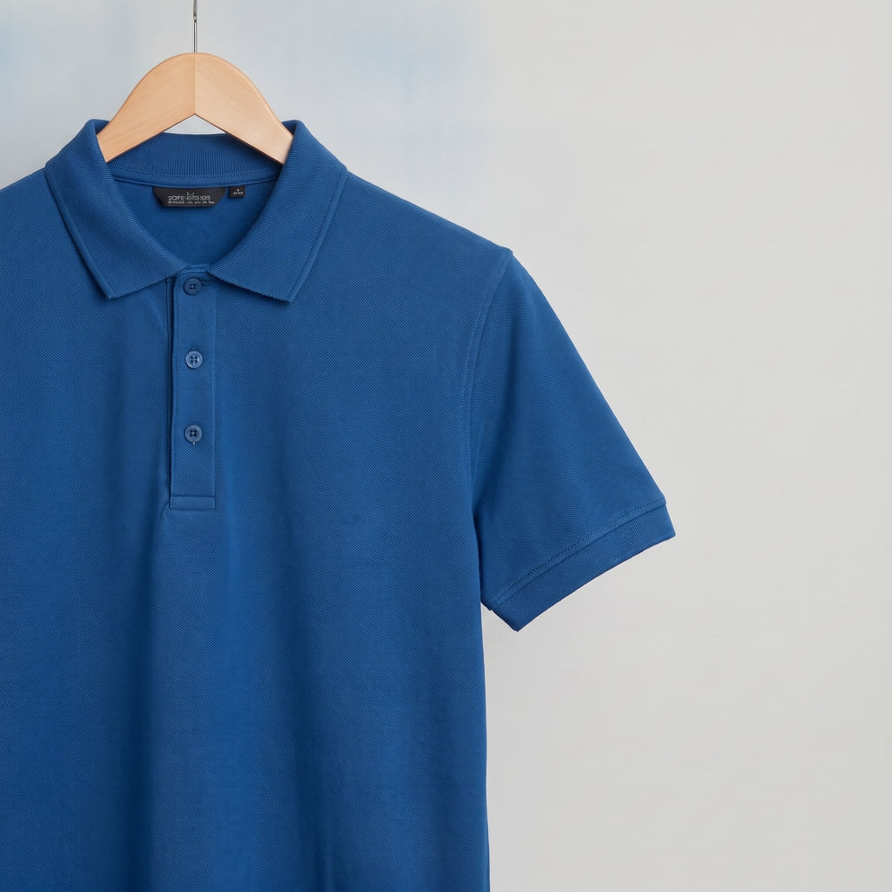 Royalblau